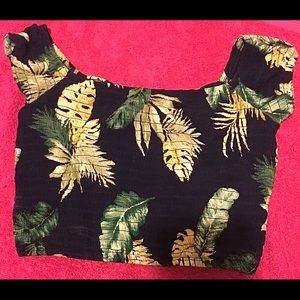 Leaves crop top